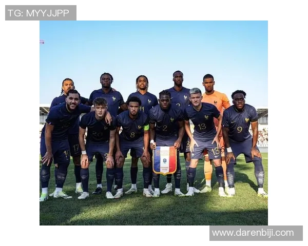 全球顶级足球球星综合实力深度评价与未来发展趋势解析 全球顶级足球球星综合实力深度评价与未来发展趋势解析