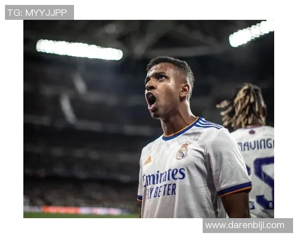 寒冬绿茵风尚榜足球球星御寒穿搭引领时尚新潮流